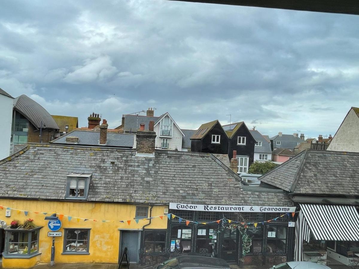 Fabulous Apartment Seconds From Beach By Whitstable-Holidays, Pudding Pan Dış mekan fotoğraf